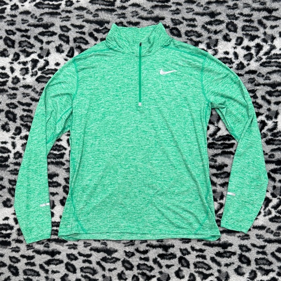 Nike Tops - Nike Women's Green Athletic Long Sleeve Top